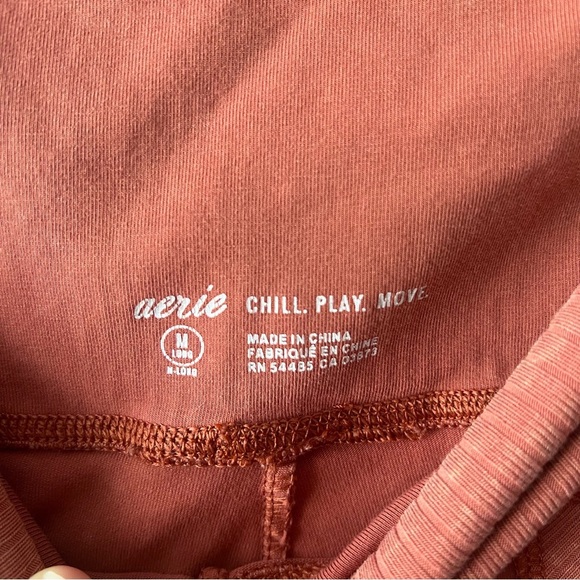 Aerie Chill Play Move Red Ribbed Joggers Size Medium Long - Picture 5 of 5